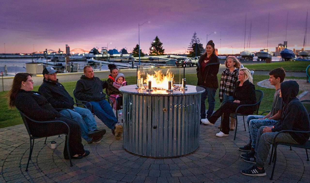 Park Point Marina Inn Duluth Eksteriør billede